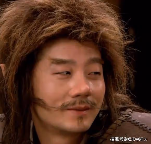 還記得《魔幻手機》里的黃眉大王嗎？時隔13年，如今帥到不敢認