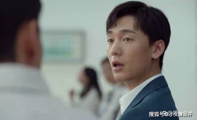 《玫瑰之戰》唐小櫻冒充葉勤勤，真正的葉勤勤去了哪裡？細思極恐
