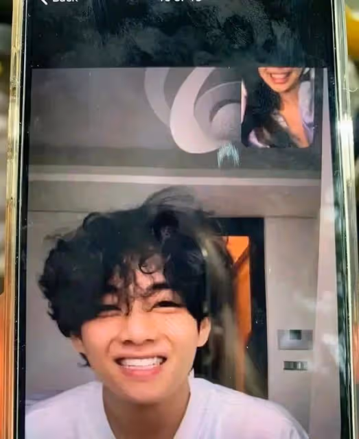 韓國頂流Jennie被專業黑客盯上,曝光私密照,藝人看了瑟瑟發抖