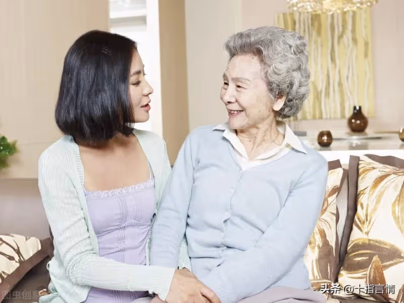 丈母娘在女兒家養老三年,如今兒子要接走,女婿氣憤:先把帳結了