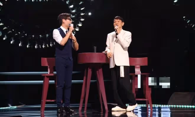 江蘇台一哥李好引爭議!主持劉德華演唱會尬聊搶話,專業能力遭批