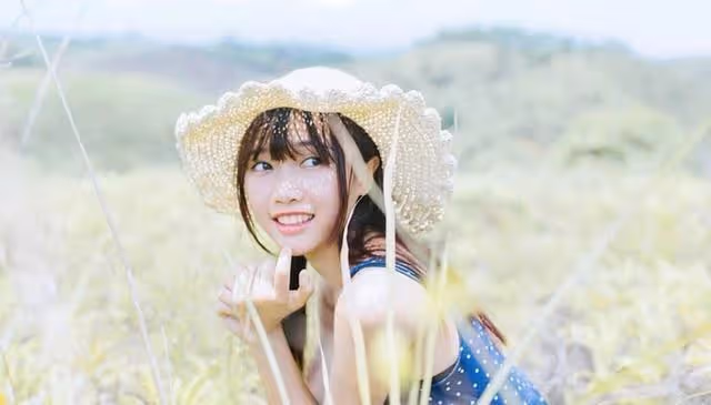 陪嫁房剛剛裝好,小叔子將婚紗照掛進來,婆婆盲目自信:兒媳好欺負