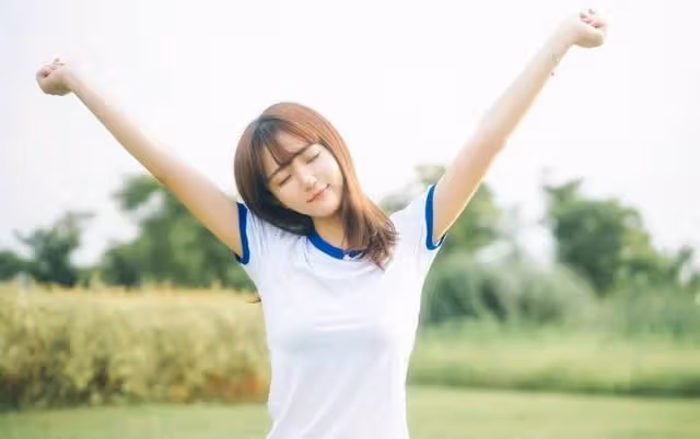 「你一個外人憑啥賣小叔婚房」兒媳丟出房產證扇婆婆臉上:這是我的房