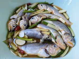 外酥里嫩炸小黃魚