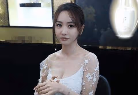 她被稱「最懶」明星，一休息就是半年，不真不搶淡定從容