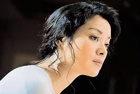 樂壇大姐第一次兩次自殺，40歲嫁億萬富翁，老公死後把資產留給別人