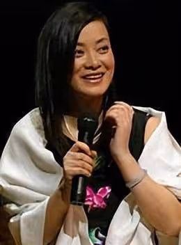 樂壇大姐第一次兩次自殺，40歲嫁億萬富翁，老公死後把資產留給別人