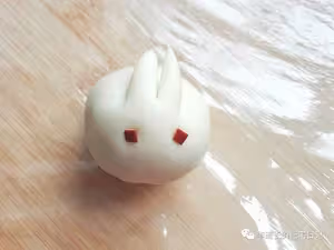 小白兔，白又白，豆沙包，吃起來！（一次發酵）