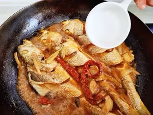 家常燉黃花魚