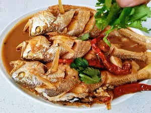 家常燉黃花魚
