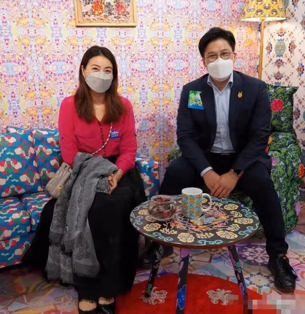 霍啟剛事業越來越好,他表示非常感謝郭晶晶,能做他堅實的後盾力量