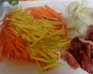 維吾爾族新疆特色抓飯，詳細