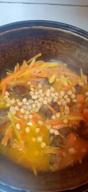 維吾爾族新疆特色抓飯，詳細
