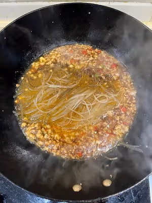 超下飯的螞蟻上樹！