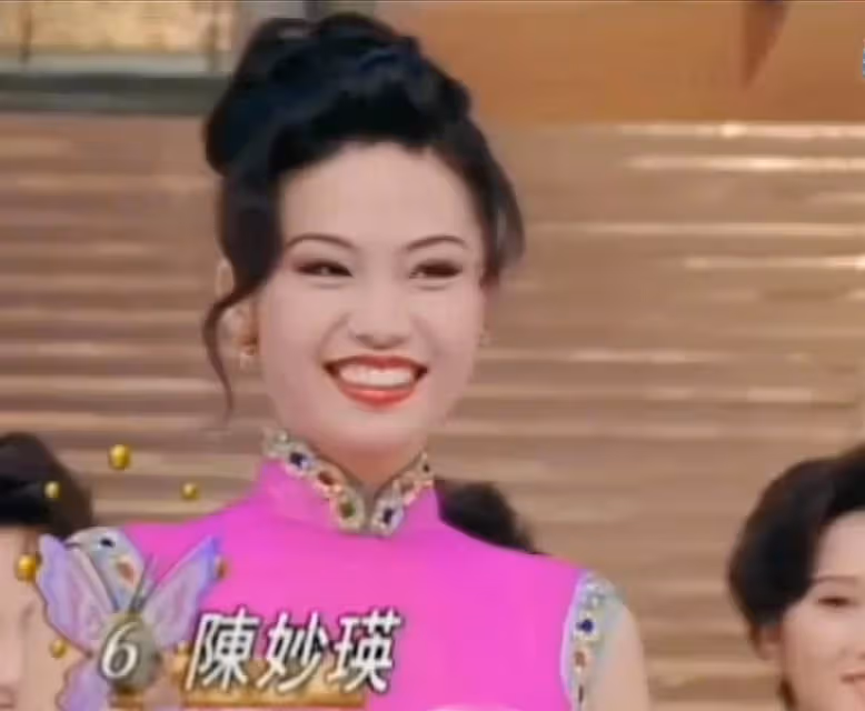 最清醒的港姐，甘做富豪紅顏22年小三上位與原配親如姐妹，不爭產卻賺上億身家，逆襲人生
