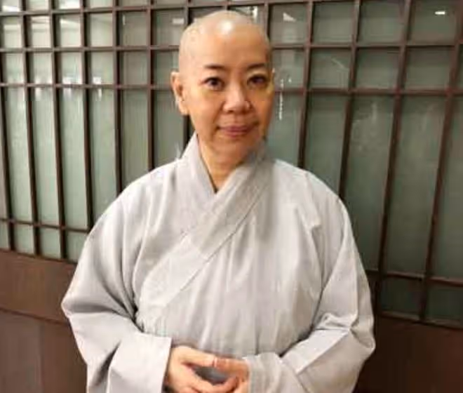 知名音樂人剃度當和尚!歌手前妻8個月前出家,兒子支持父母決定