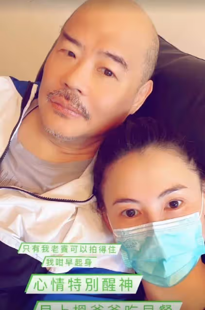 張柏芝罕見曬與媽媽合影!大方向媽媽表白,張媽媽自力更生「開網約車」不拖累女兒獲好評