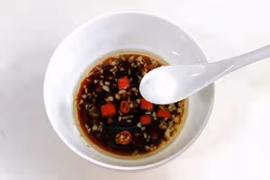 開胃補腦的涼拌木耳核桃仁