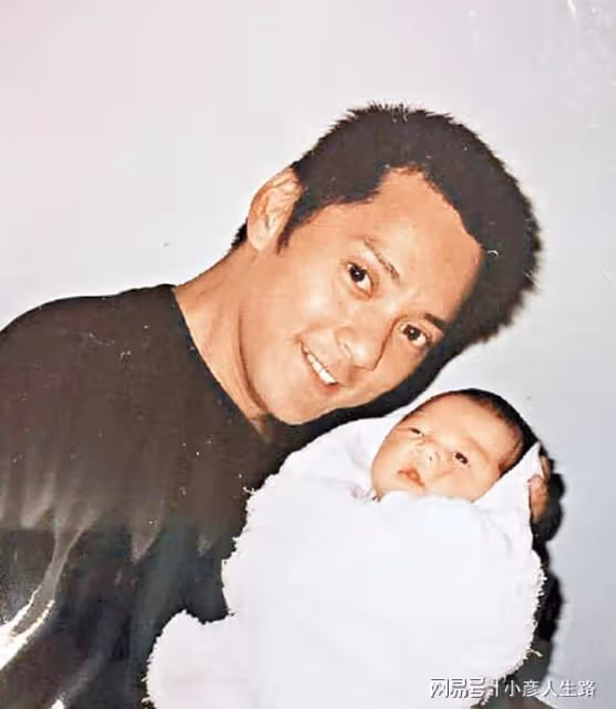 莫少聰弟弟近照曝光！定居美國已10年沒見面，供其讀書卻不求回報