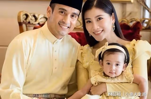 劉德華小姨子迎來喜訊,曬出靚照官宣懷二胎,穿一襲長裙氣質優雅