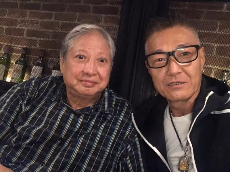 與盧惠光聚餐合照曝光　70歲洪金寶面色紅潤精神好