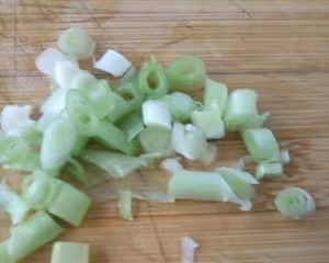 凍豆腐燉小白菜