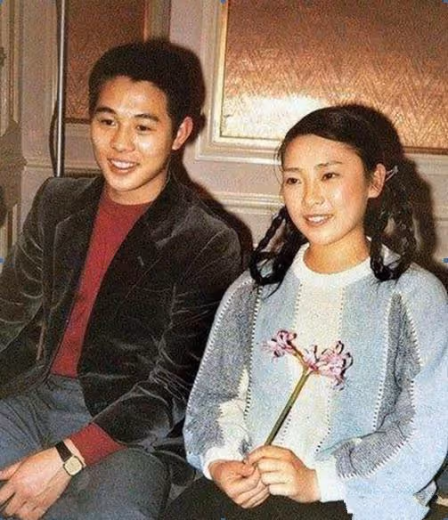 忍淚讓愛！她為影帝生兩女「卻敗給利智」　結束3年婚姻「坦然面對一切」如今收穫幸福