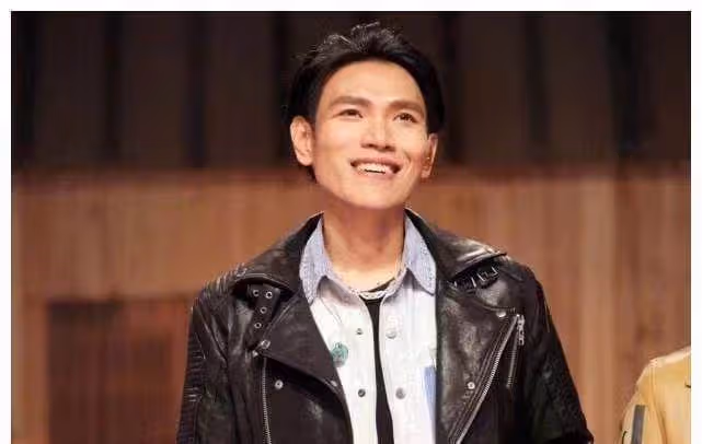 43歲楊宗緯自曝在廈門鄉村租房,月租僅3000元,已在內地發展7年