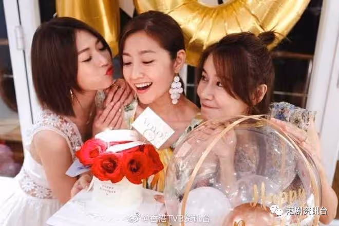 TVB最美人妻獲好姐妹送生日驚喜!黃翠如連詩雅搞哭壽星