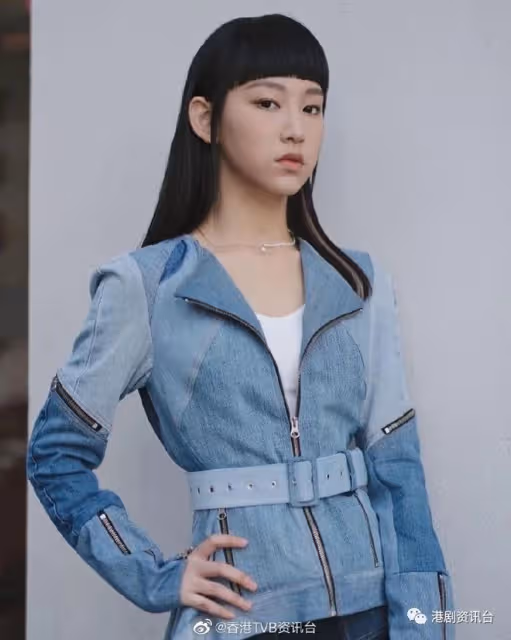 炎明熹確診後隔離休養病情好轉!有望出關為港姐決賽彩排