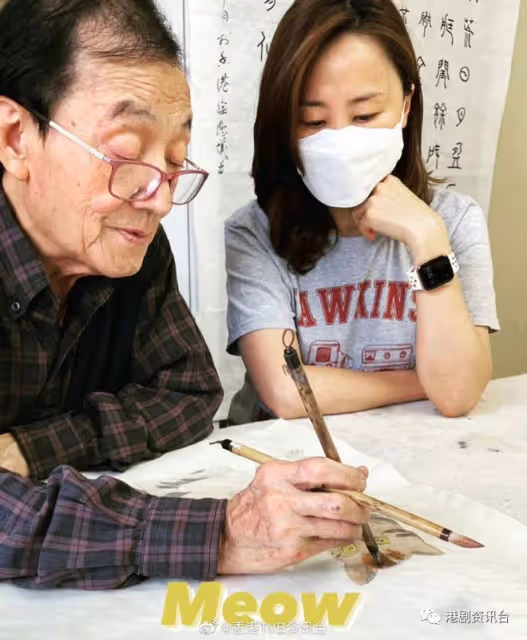 蘭茜再現幕前散發才女氣質!擁碩士學位習畫20年仲識珠寶鑑定