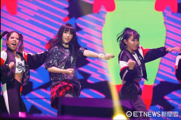 當年「被爆出有私生女」，張惠妹氣炸否認！現在小女孩長大，身分公開，長得亭亭玉立，美帥了