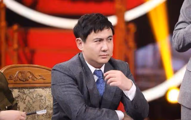 謝娜發文大損沈騰顏值,卻遭官方蓋章認定,騰哥回復「好賤」