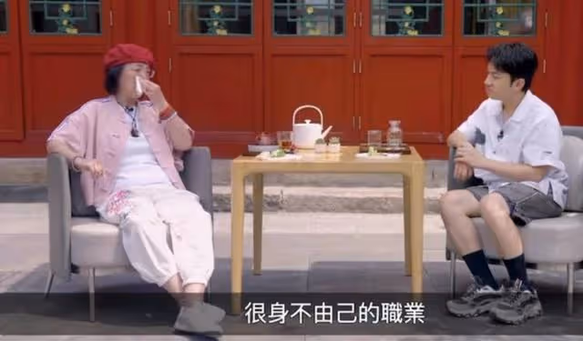 曾目睹前任出軌!知名港星稱一度不相信愛情,曝對方長得像王祖藍