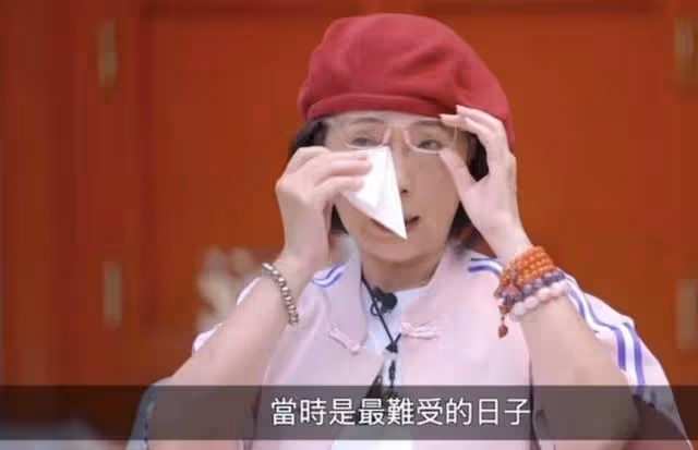 曾目睹前任出軌!知名港星稱一度不相信愛情,曝對方長得像王祖藍