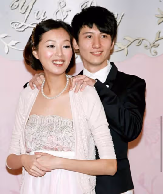 改過自新?香港男星變慈父享受家庭樂,曾涉公眾打鬥兼搞婚外情