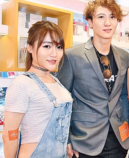 改過自新?香港男星變慈父享受家庭樂,曾涉公眾打鬥兼搞婚外情