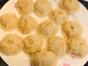 拌肉餡兒（肉包、小籠包、肉丸子、肉湯圓、油麵筋……）～滿口湯汁無需肉皮凍2020.04.30