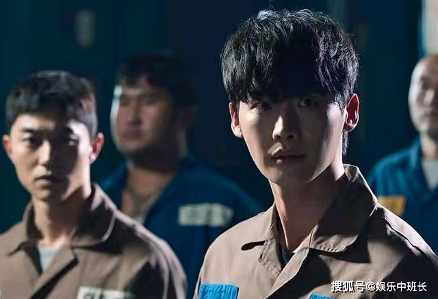 《黑話律師》什麼時候更新？李鍾碩退伍後首部作品
