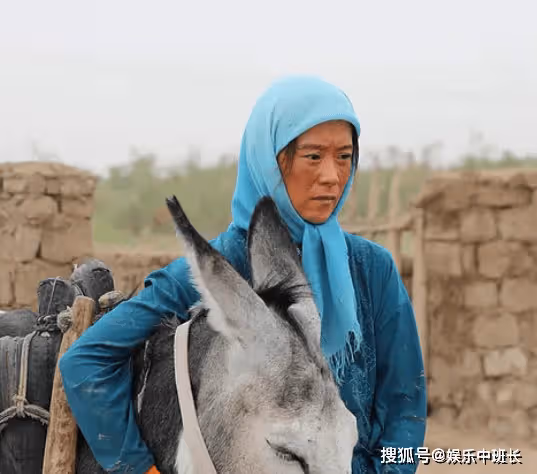 《隱入塵煙》導演談刪減情節，單靠想像已經夠刺痛人心了