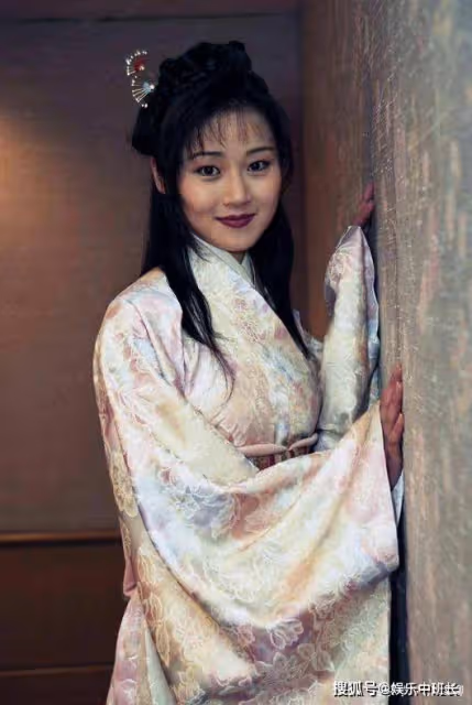 前半生恨換來後半生懊悔，萬綺雯的遺憾：老父親死後幾年她才知道