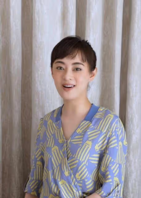 孫儷扎小辮穿印花裙太嬌羞 一臉老氣卻罕見翻車