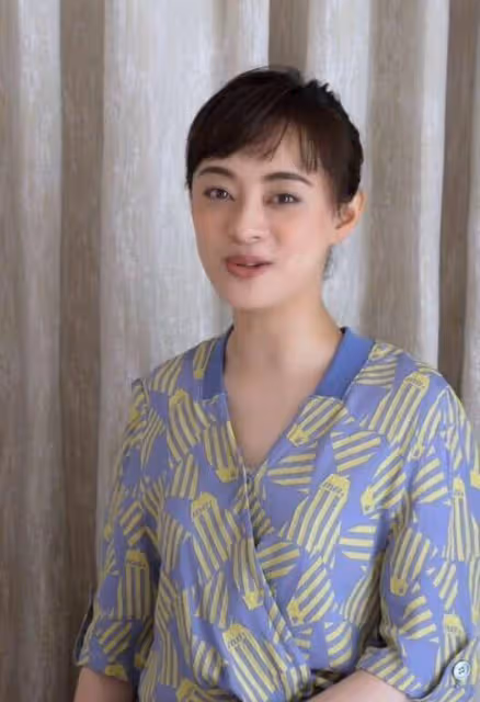 孫儷扎小辮穿印花裙太嬌羞 一臉老氣卻罕見翻車