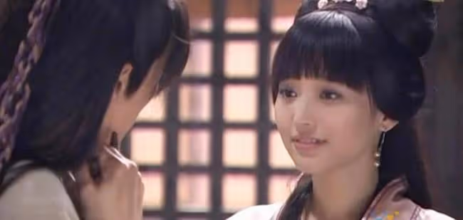 金莎演繹太平公主 一襲紅妝讓人驚艷