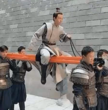 為什麼電視上的演員只有上身?看到全景後好尷尬