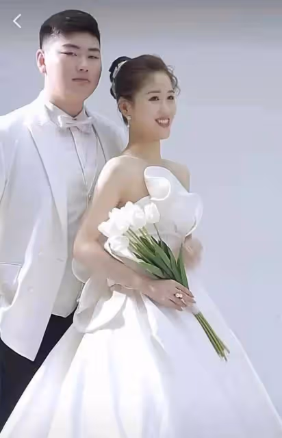 大衣哥準兒媳陳夢結婚前夕,陳亞男和陳夢互寫信,互不留情