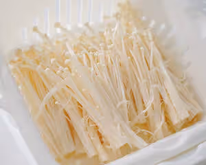 超下飯的酸湯肥牛，做法超級簡單～
