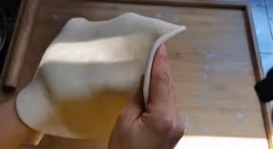 一口氣吃掉十幾個都不嫌多的麵餅，好吃到根本停不下來
