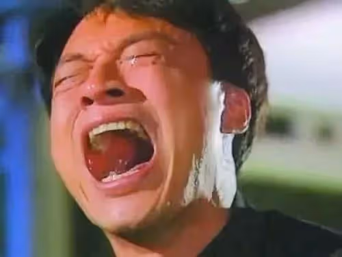 不顧家人反對！事業巔峰期「閃嫁大21歲影帝」　十年婚姻結束「獨自撫養2兒」近況卻讓人羨慕