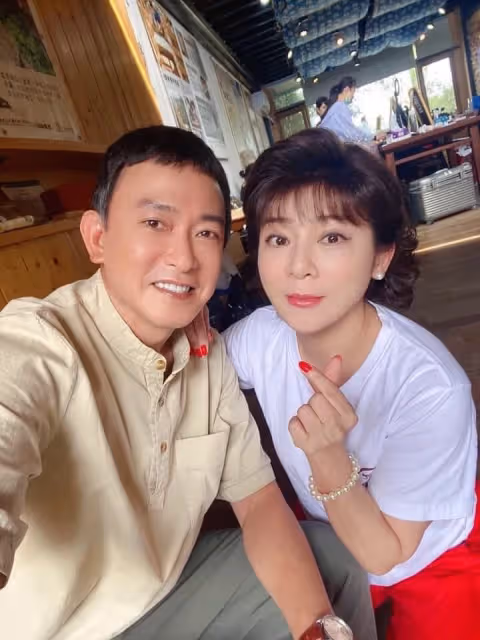 孩子懂感恩!王識賢臥病「2愛女搶著照顧」根本輪不到老婆「曝父親節更貼心」樂喊:女兒沒白疼